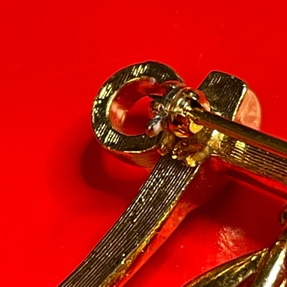 VTG Trifari Sail Boat Pin (Gold Tone) - Picture 7 of 8